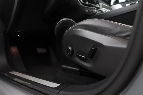 Volvo XC60 T8 Plug-in-hybrid Polestar Engineered | Bowers&Wilkins | 22 Inch | Head-Up | Panoramadak | 360° Camera | ACC