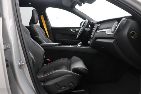 Volvo XC60 T8 Plug-in-hybrid Polestar Engineered | Bowers&Wilkins | 22 Inch | Head-Up | Panoramadak | 360° Camera | ACC
