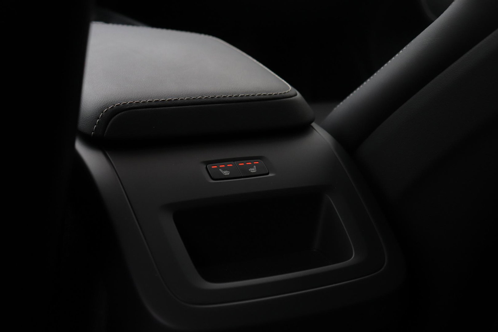 Volvo XC60 T8 Plug-in-hybrid Polestar Engineered | Bowers&Wilkins | 22 Inch | Head-Up | Panoramadak | 360° Camera | ACC