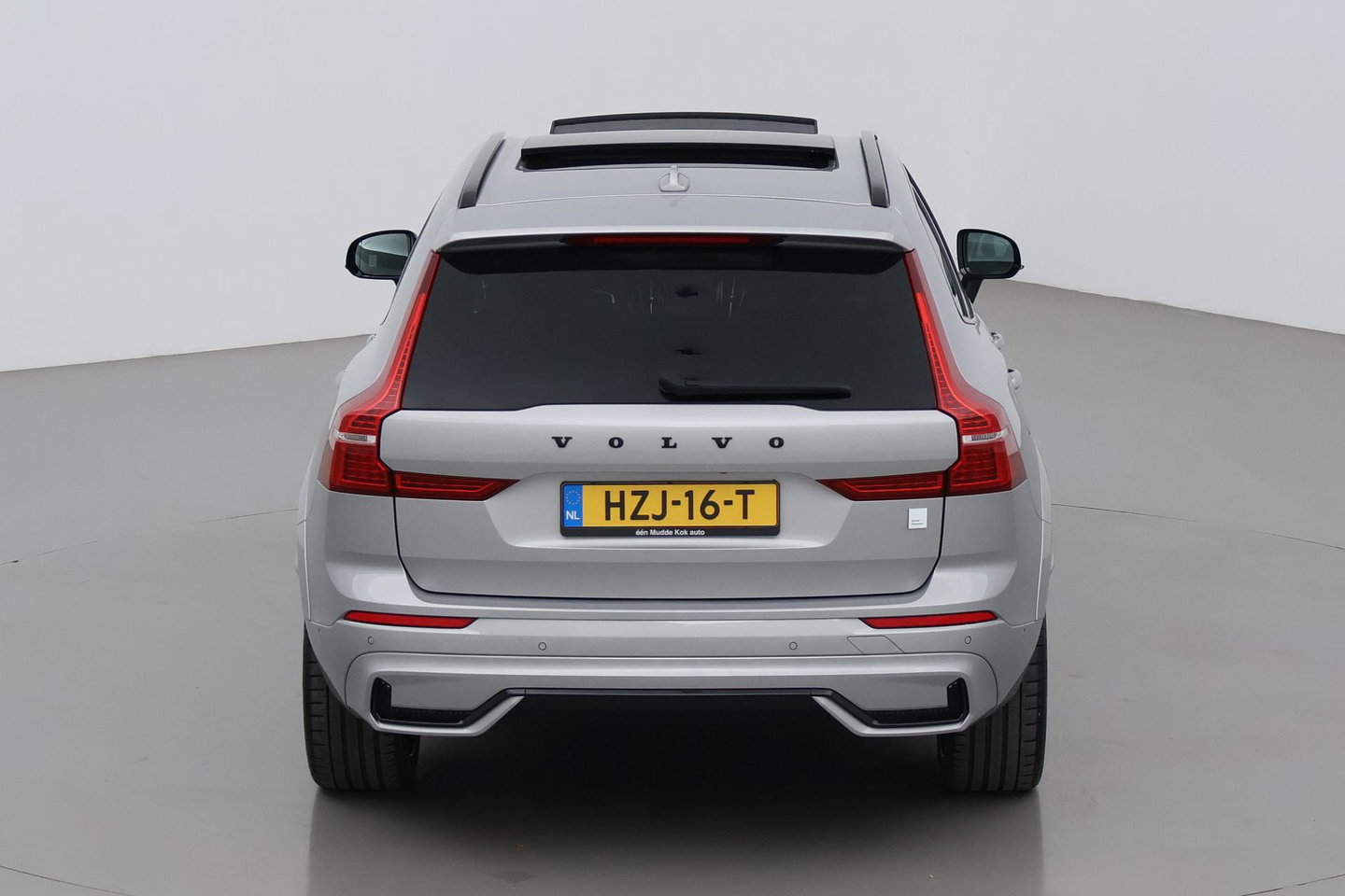 Volvo XC60 T8 Plug-in-hybrid Polestar Engineered | Bowers&Wilkins | 22 Inch | Head-Up | Panoramadak | 360° Camera | ACC