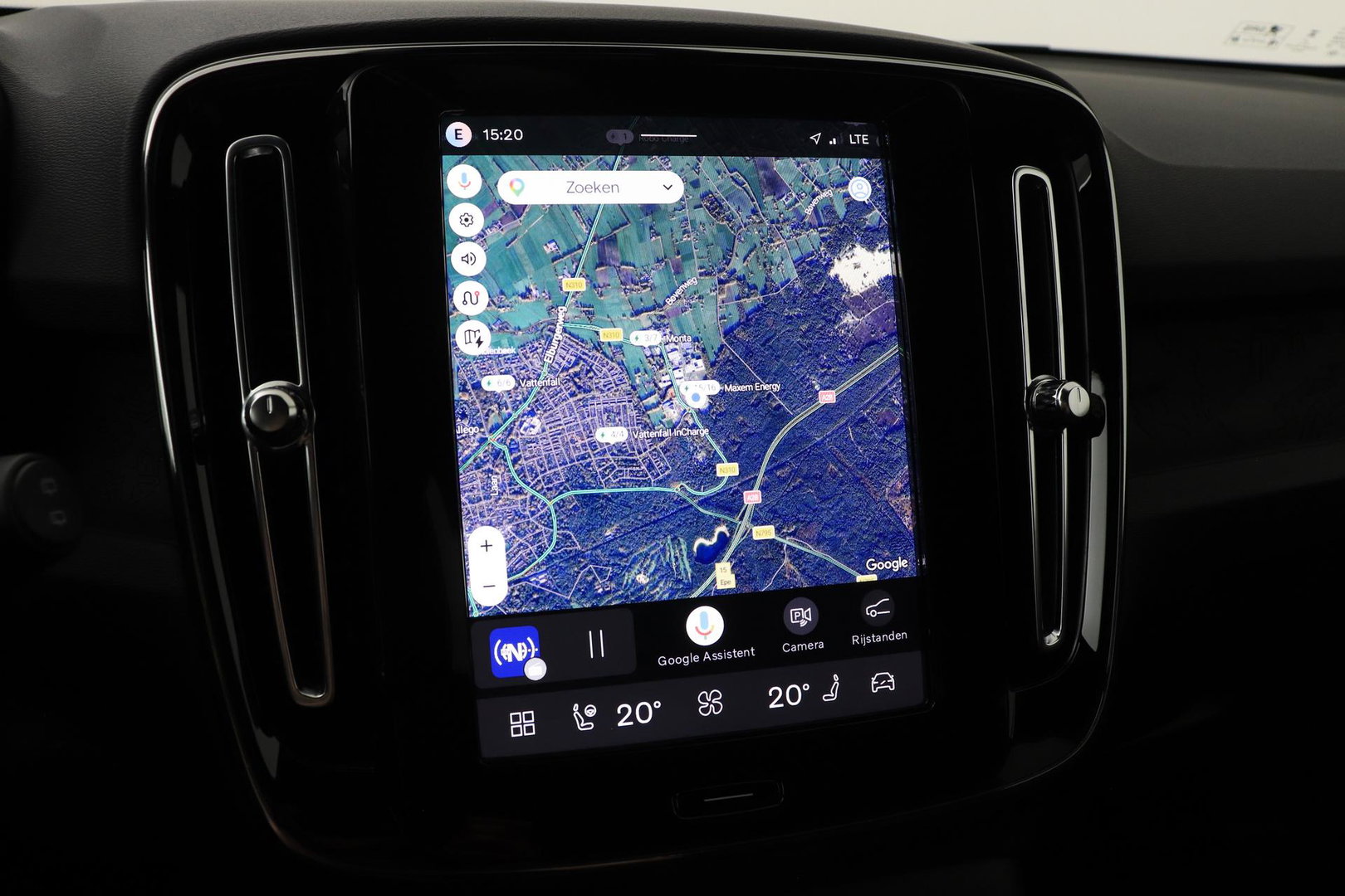 Volvo EX40 Single Motor Extended Range Plus Black Ed. 82 kWh | 360° Camera | ACC | 20 Inch | Stoel+Stuurverwarming | Harman/Kardon