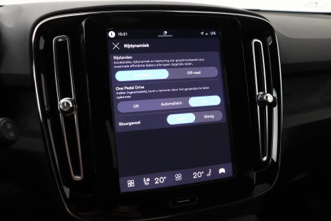 Volvo EX40 Single Motor Extended Range Plus Black Ed. 82 kWh | 360° Camera | ACC | 20 Inch | Stoel+Stuurverwarming | Harman/Kardon