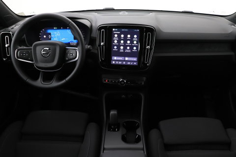 Volvo EX40 Single Motor Extended Range Plus Black Ed. 82 kWh | 360° Camera | ACC | 20 Inch | Stoel+Stuurverwarming | Harman/Kardon