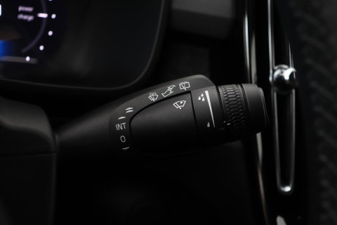 Volvo EX40 Single Motor Extended Range Plus Black Ed. 82 kWh | 360° Camera | ACC | 20 Inch | Stoel+Stuurverwarming | Harman/Kardon