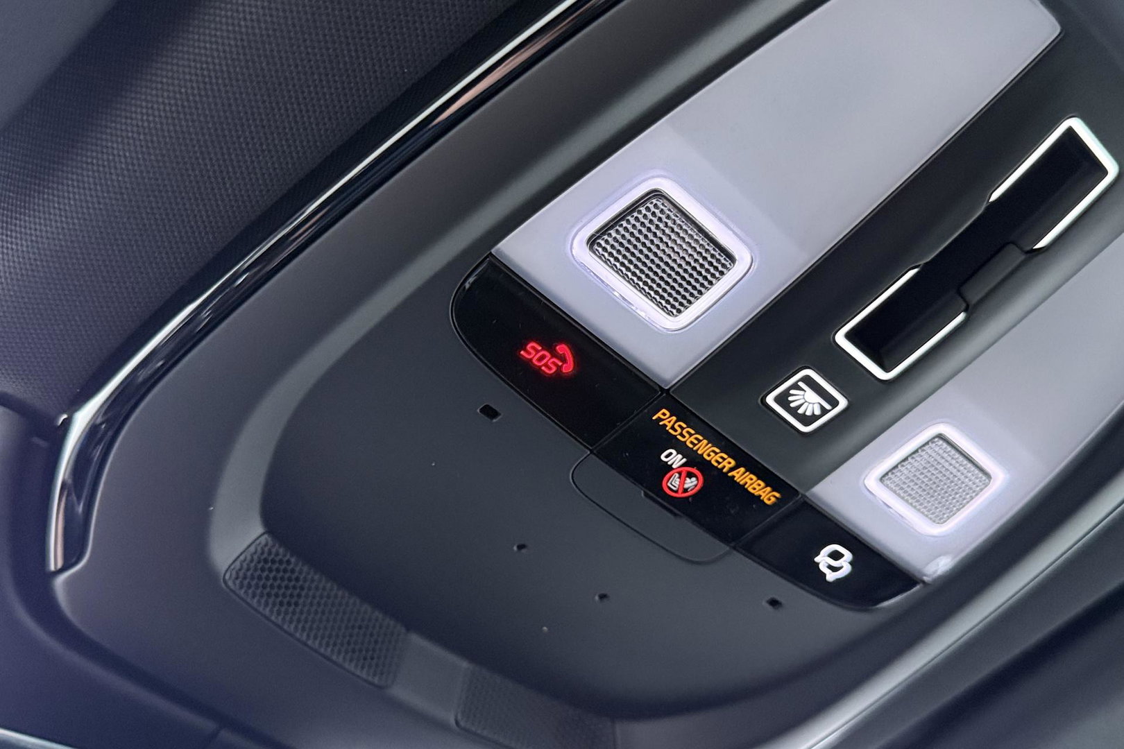 Volvo XC60 T8 Plug-in hybrid Ultra Black Edition | ACC | Panoramdak | Head-Up | Trekhaak | Harman/Kardon | 360° Camera | 21 Inch