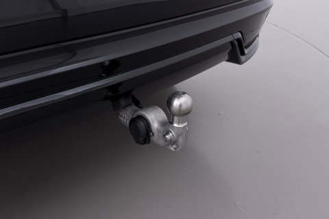 Volvo XC60 T8 Plug-in hybrid Ultra Black Edition | ACC | Panoramdak | Head-Up | Trekhaak | Harman/Kardon | 360° Camera | 21 Inch