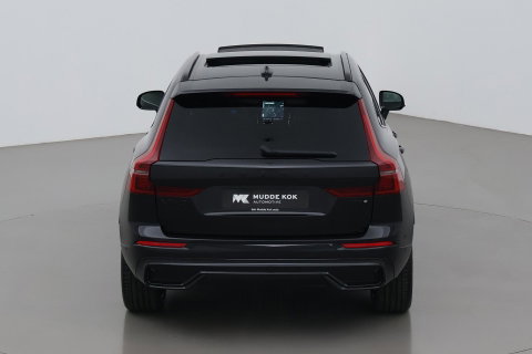 Volvo XC60 T8 Plug-in hybrid Ultra Black Edition | ACC | Panoramdak | Head-Up | Trekhaak | Harman/Kardon | 360° Camera | 21 Inch