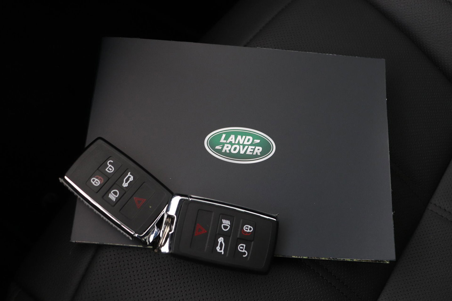 Land Rover Range Rover Evoque P270e PHEV Dynamic SE | Black Pack | Panoramadak | 360° Camera | ACC | 20 Inch