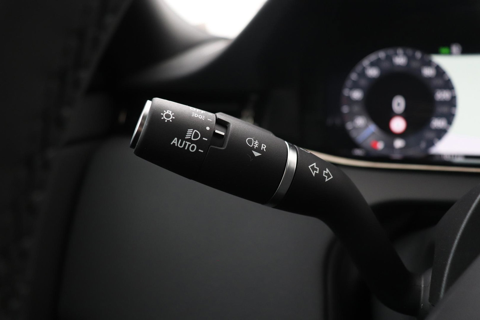 Land Rover Range Rover Evoque P270e PHEV Dynamic SE | Black Pack | Panoramadak | 360° Camera | ACC | 20 Inch