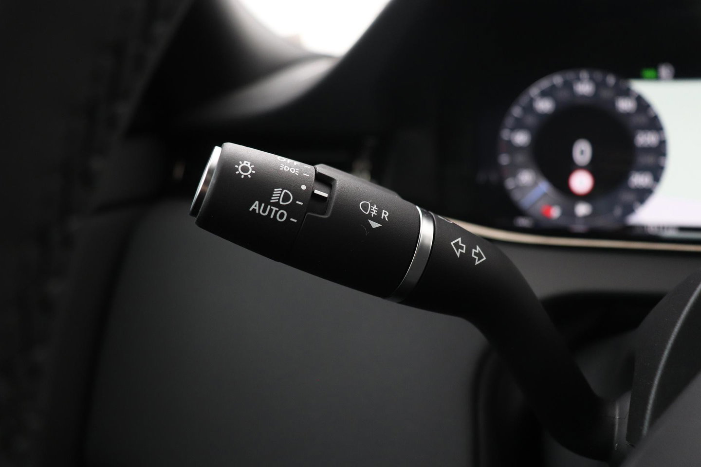 Land Rover Range Rover Evoque P270e PHEV Dynamic SE | Black Pack | Panoramadak | 360° Camera | ACC | 20 Inch