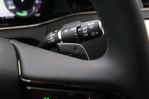Land Rover Range Rover Evoque P270e PHEV Dynamic SE | Black Pack | Panoramadak | 360° Camera | ACC | 20 Inch
