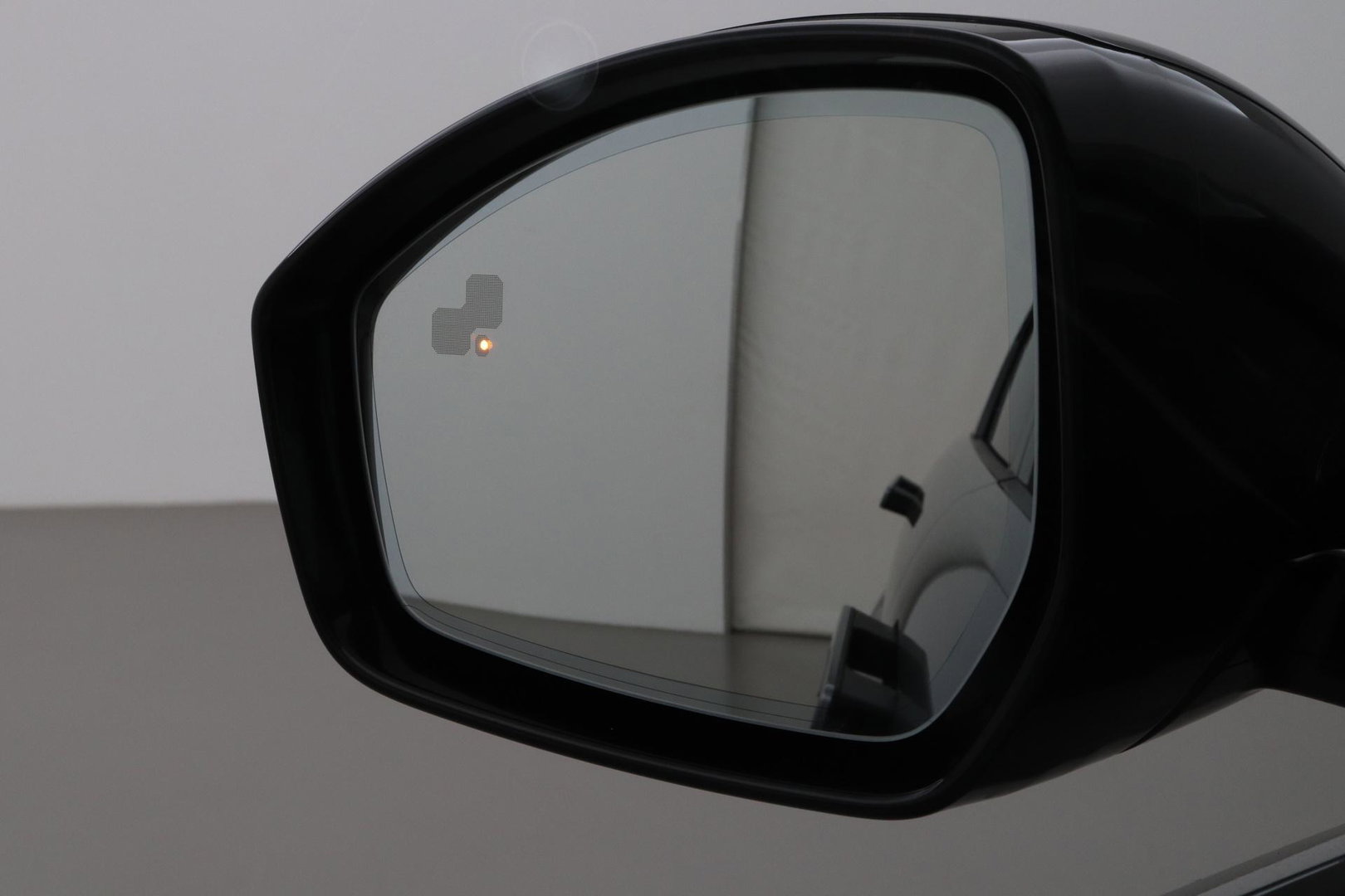 Land Rover Range Rover Evoque P270e PHEV Dynamic SE | Black Pack | Panoramadak | 360° Camera | ACC | 20 Inch