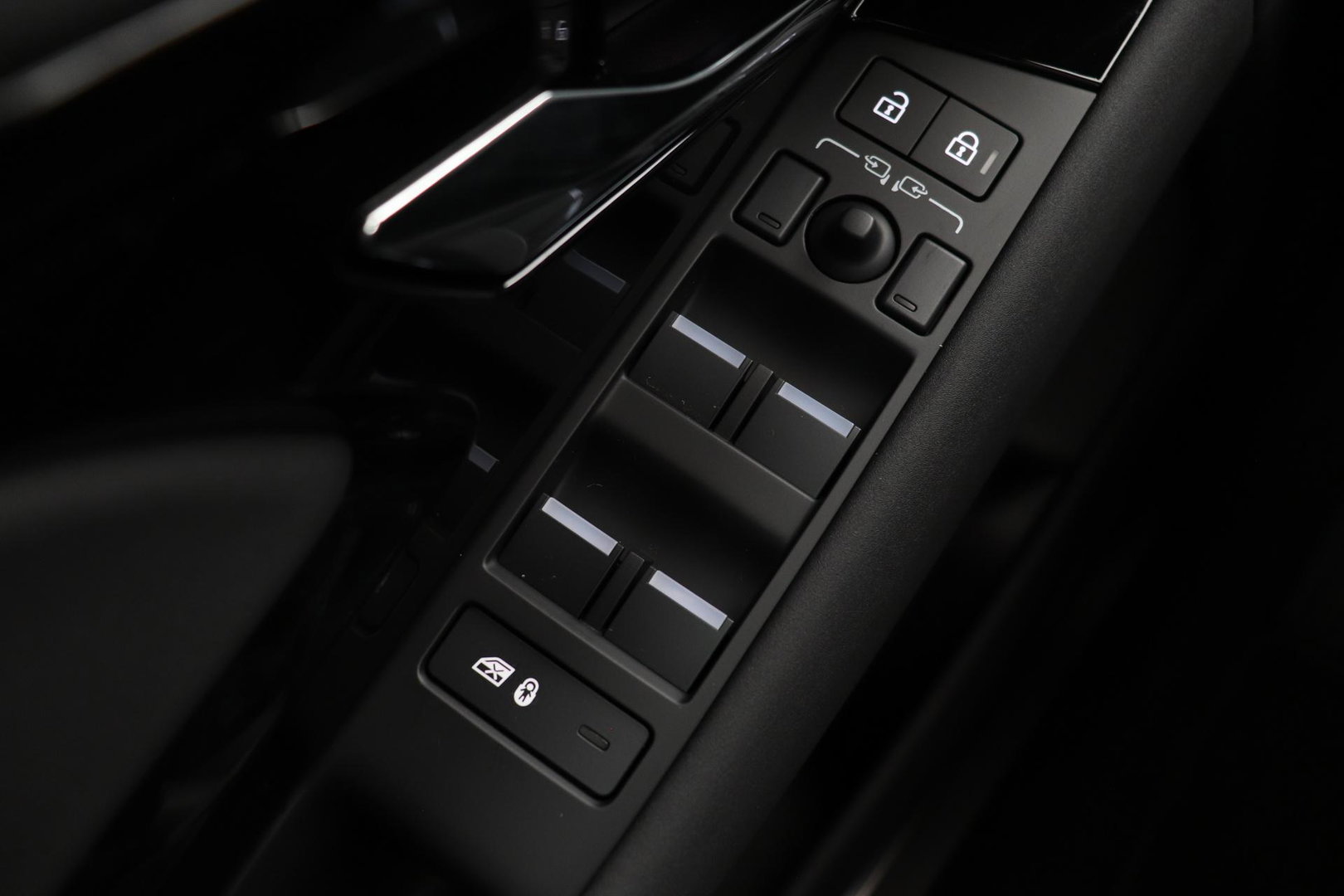 Land Rover Range Rover Evoque P270e PHEV Dynamic SE | Black Pack | Panoramadak | 360° Camera | ACC | 20 Inch