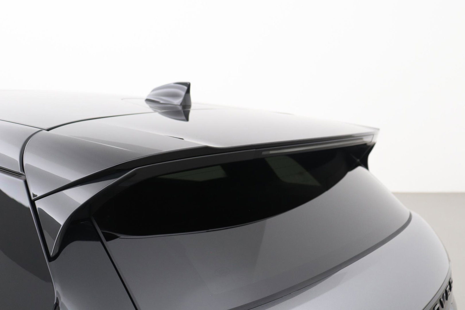 Land Rover Range Rover Evoque P270e PHEV Dynamic SE | Black Pack | Panoramadak | 360° Camera | ACC | 20 Inch