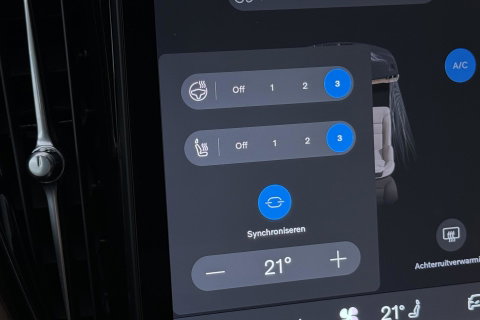 Volvo XC60 T8 Plug-in hybrid Plus Dark | ACC | Harman/Kardon | 360° Camera | Stoel+Stuurverwarming | BLIS | Memory