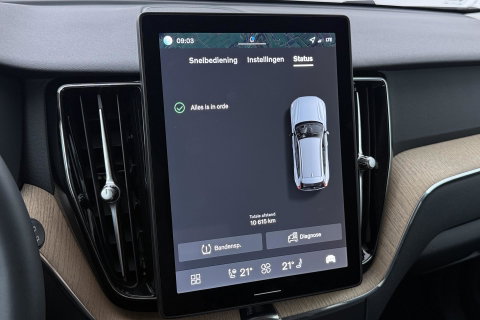Volvo XC60 T8 Plug-in hybrid Plus Dark | ACC | Harman/Kardon | 360° Camera | Stoel+Stuurverwarming | BLIS | Memory