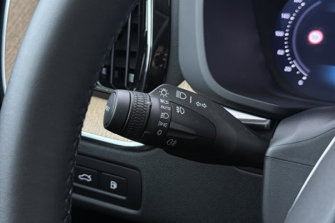 Volvo XC60 T8 Plug-in hybrid Plus Dark | ACC | Harman/Kardon | 360° Camera | Stoel+Stuurverwarming | BLIS | Memory