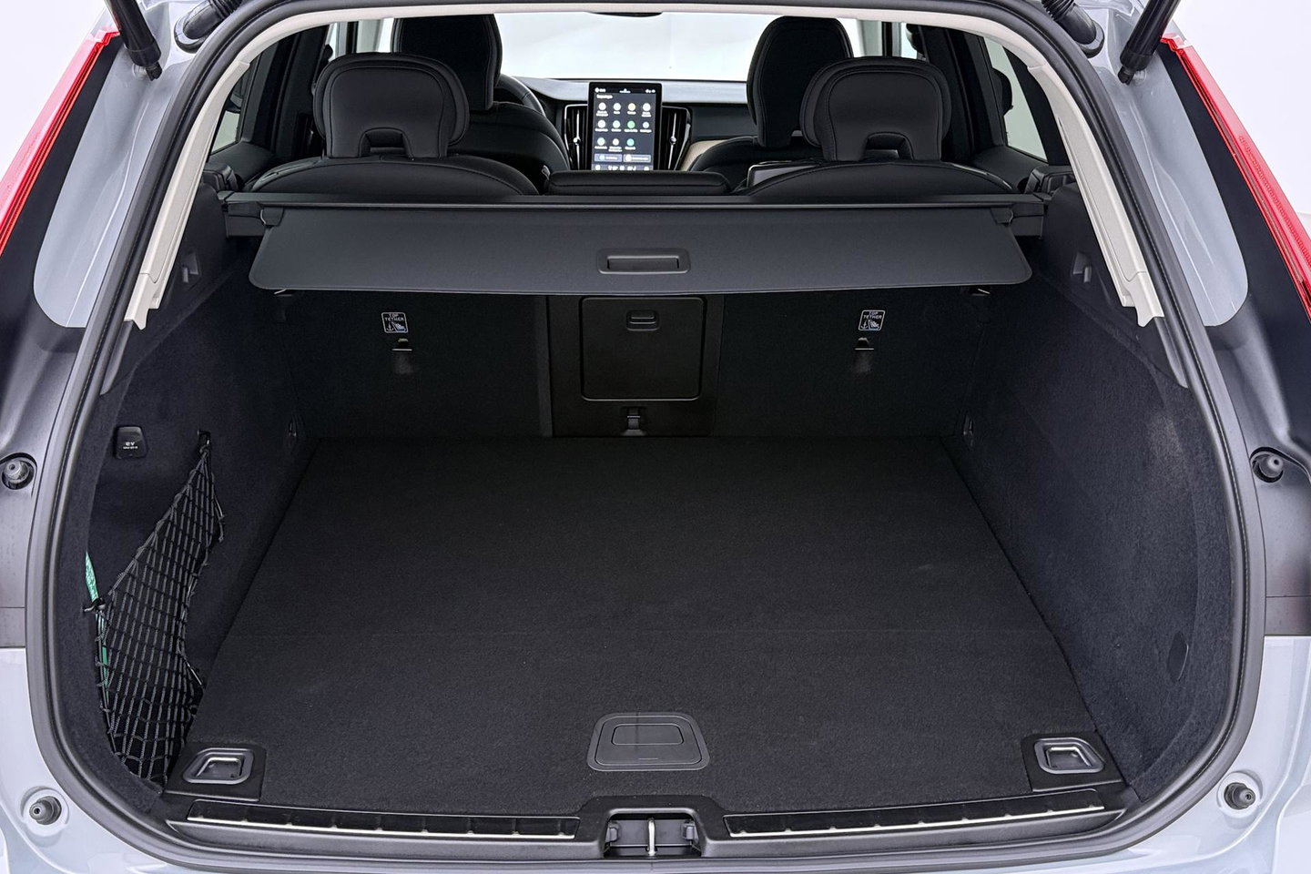 Volvo XC60 T8 Plug-in hybrid Plus Dark | ACC | Harman/Kardon | 360° Camera | Stoel+Stuurverwarming | BLIS | Memory