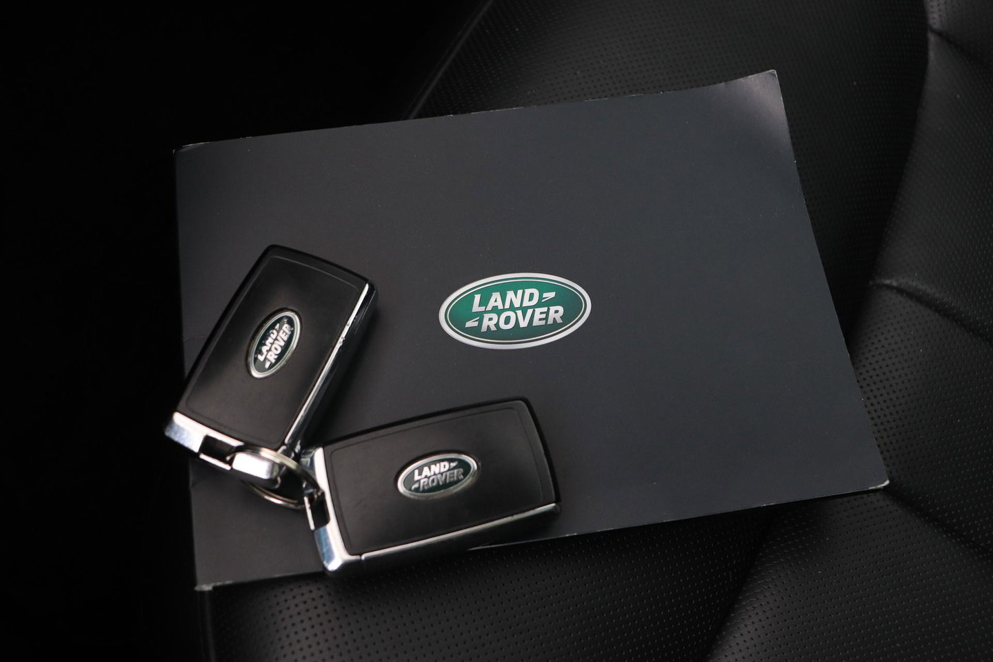 Land Rover Range Rover 3.0 D350 First Edition MHEV | ACC | Rear Seat Entertainment | Luchtvering | 23 Inch | 360° Camera | Massage | Trekhaak
