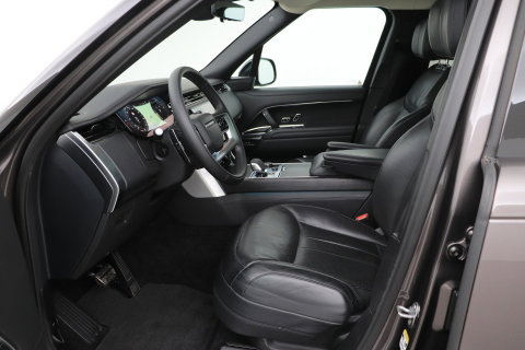 Land Rover Range Rover 3.0 D350 First Edition MHEV | ACC | Rear Seat Entertainment | Luchtvering | 23 Inch | 360° Camera | Massage | Trekhaak