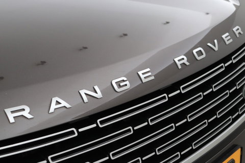 Land Rover Range Rover 3.0 D350 First Edition MHEV | ACC | Rear Seat Entertainment | Luchtvering | 23 Inch | 360° Camera | Massage | Trekhaak