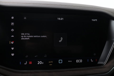 Volkswagen Touareg 3.0 TSi eHybrid 4MOTION Elegance | Luchtvering | Trekhaak | Panoramadak | Head-Up | 360 Camera | Ventilatie | Stoel+Stuurverwarming
