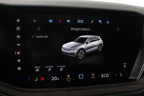 Volkswagen Touareg 3.0 TSi eHybrid 4MOTION Elegance | Luchtvering | Trekhaak | Panoramadak | Head-Up | 360 Camera | Ventilatie | Stoel+Stuurverwarming