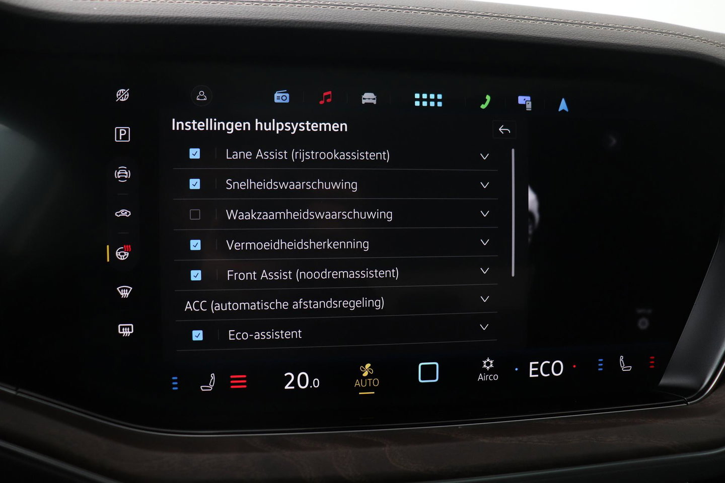Volkswagen Touareg 3.0 TSi eHybrid 4MOTION Elegance | Luchtvering | Trekhaak | Panoramadak | Head-Up | 360 Camera | Ventilatie | Stoel+Stuurverwarming