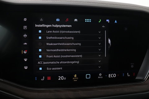Volkswagen Touareg 3.0 TSi eHybrid 4MOTION Elegance | Luchtvering | Trekhaak | Panoramadak | Head-Up | 360 Camera | Ventilatie | Stoel+Stuurverwarming