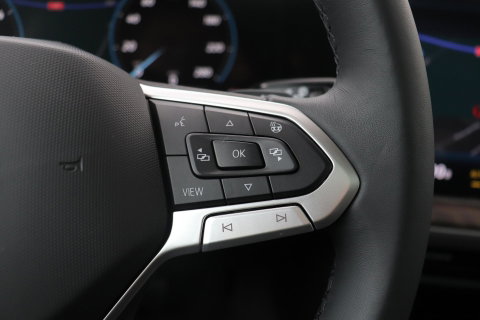 Volkswagen Touareg 3.0 TSi eHybrid 4MOTION Elegance | Luchtvering | Trekhaak | Panoramadak | Head-Up | 360 Camera | Ventilatie | Stoel+Stuurverwarming