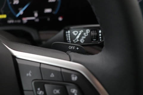 Volkswagen Touareg 3.0 TSi eHybrid 4MOTION Elegance | Luchtvering | Trekhaak | Panoramadak | Head-Up | 360 Camera | Ventilatie | Stoel+Stuurverwarming