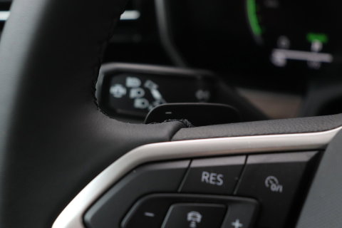 Volkswagen Touareg 3.0 TSi eHybrid 4MOTION Elegance | Luchtvering | Trekhaak | Panoramadak | Head-Up | 360 Camera | Ventilatie | Stoel+Stuurverwarming