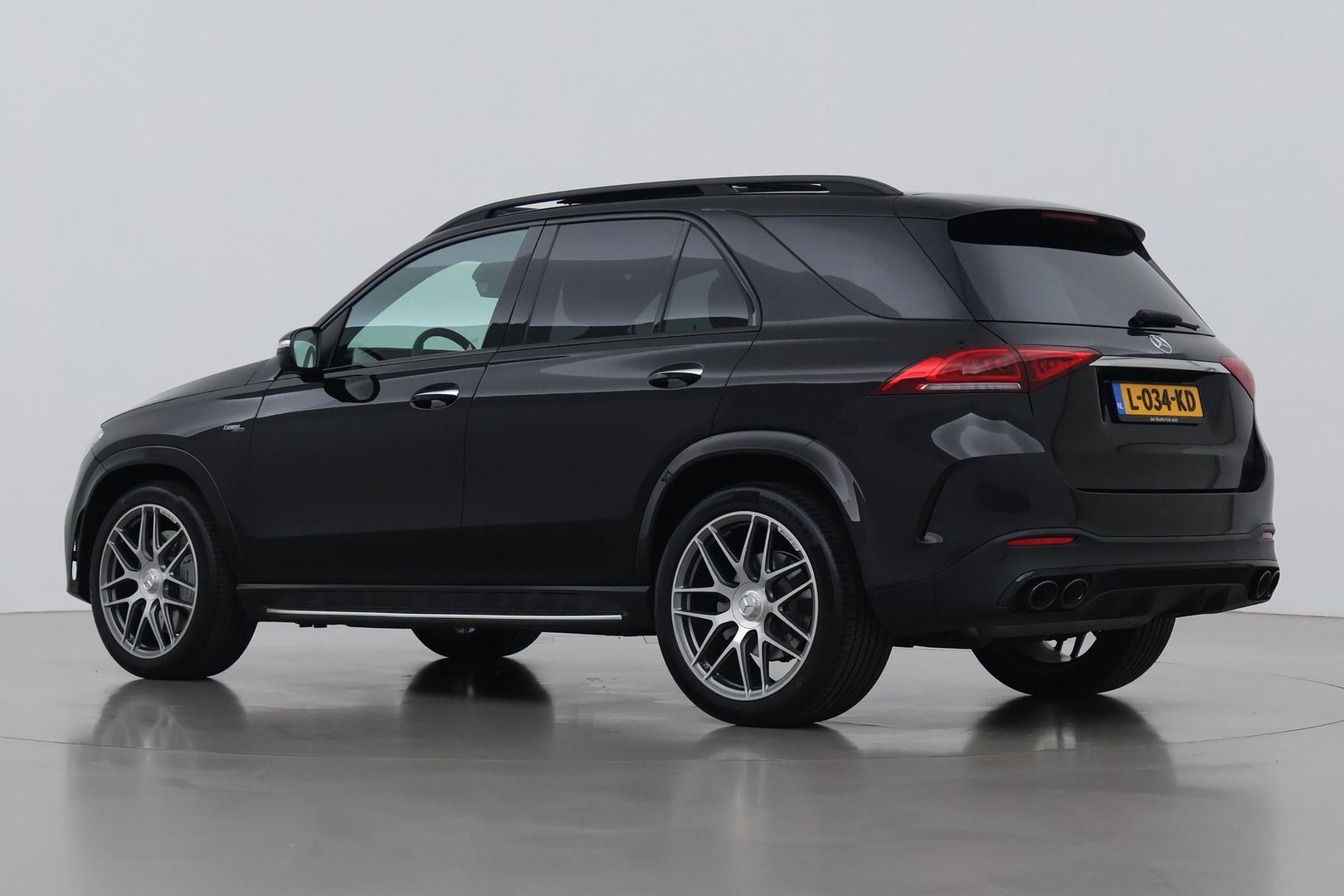 Mercedes-Benz GLE AMG 53 4MATIC+ Premium Plus | ACC | Luchtvering | Panoramadak | Burmester | Sportuitlaat | Head-Up