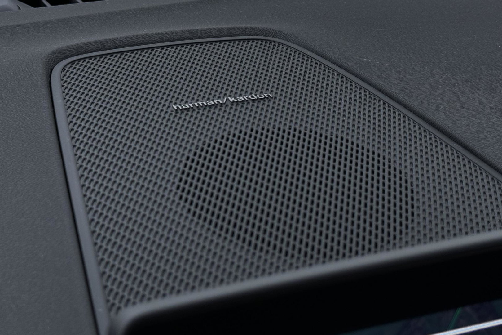 Volvo XC60 T8 Plug-in hybrid Plus Black Edition | ACC | Panoramadak | Harman/Kardon | 360° Camera | Head-Up | 21 inch