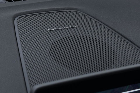 Volvo XC60 T8 Plug-in hybrid Plus Black Edition | ACC | Panoramadak | Harman/Kardon | 360° Camera | Head-Up | 21 inch