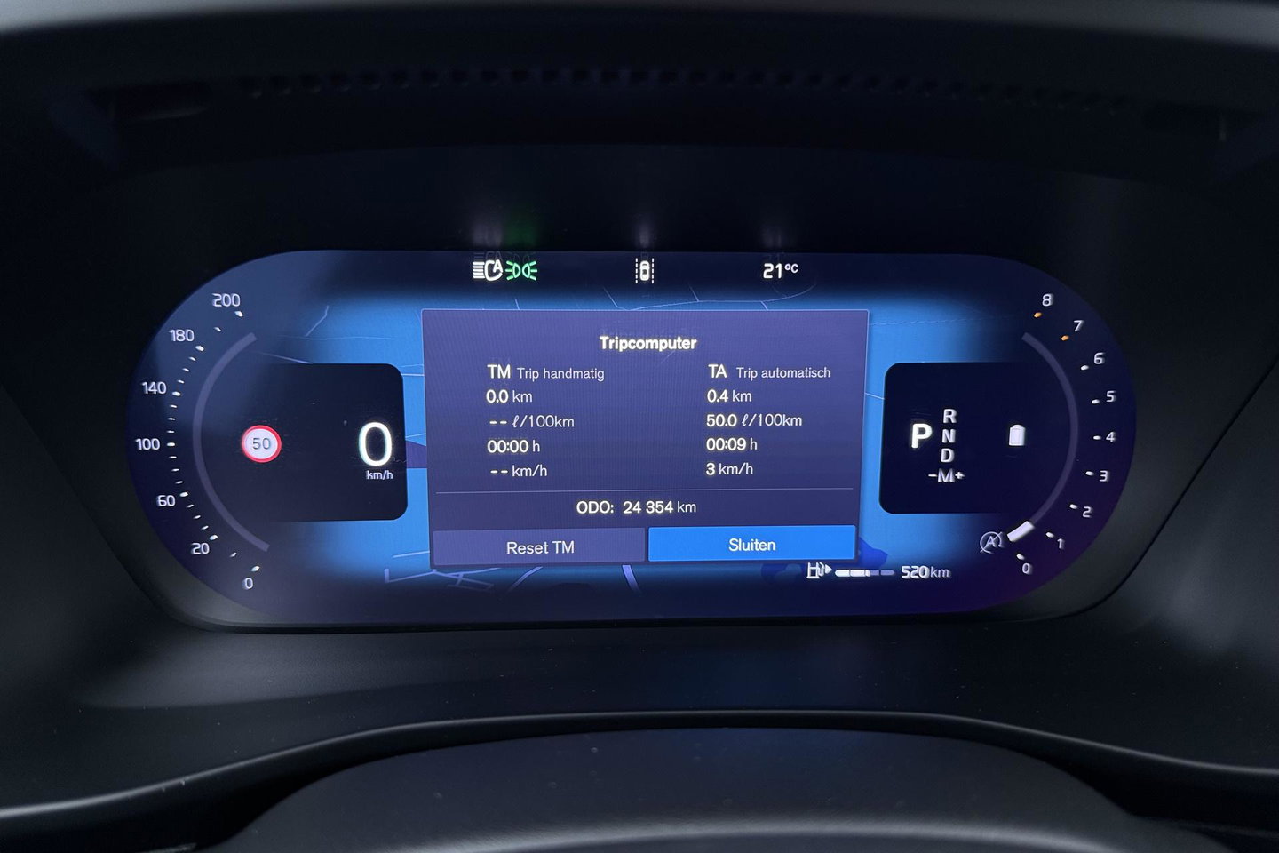 Volvo XC40 2.0 B3 Plus Dark | ACC | 360° Camera | Harman/Kardon | Memory | Stoel+Stuurverwarming | 19 Inch