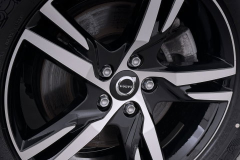 Volvo XC40 2.0 B3 Plus Dark | ACC | 360° Camera | Harman/Kardon | Memory | Stoel+Stuurverwarming | 19 Inch