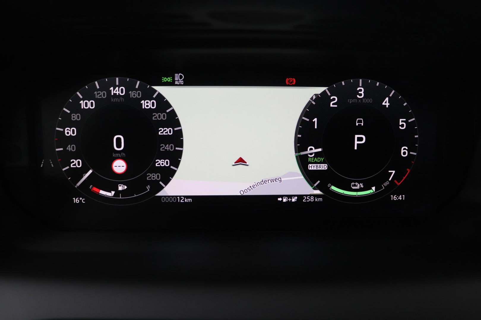 Land Rover Discovery Sport P270e PHEV Dynamic SE | NIEUW! | Panoramadak | Trekhaak | ACC | Meridian | Stoel+Stuurverwarming