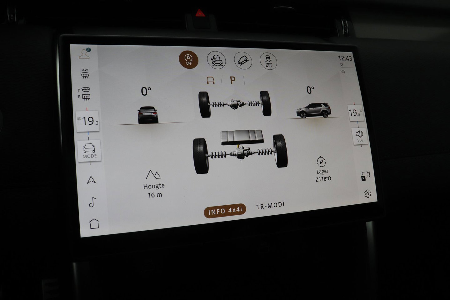 Land Rover Discovery Sport P270e PHEV Dynamic SE | NIEUW! | Panoramadak | Trekhaak | ACC | Meridian | Stoel+Stuurverwarming