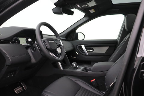 Land Rover Discovery Sport P270e PHEV Dynamic SE | NIEUW! | Panoramadak | Trekhaak | ACC | Meridian | Stoel+Stuurverwarming