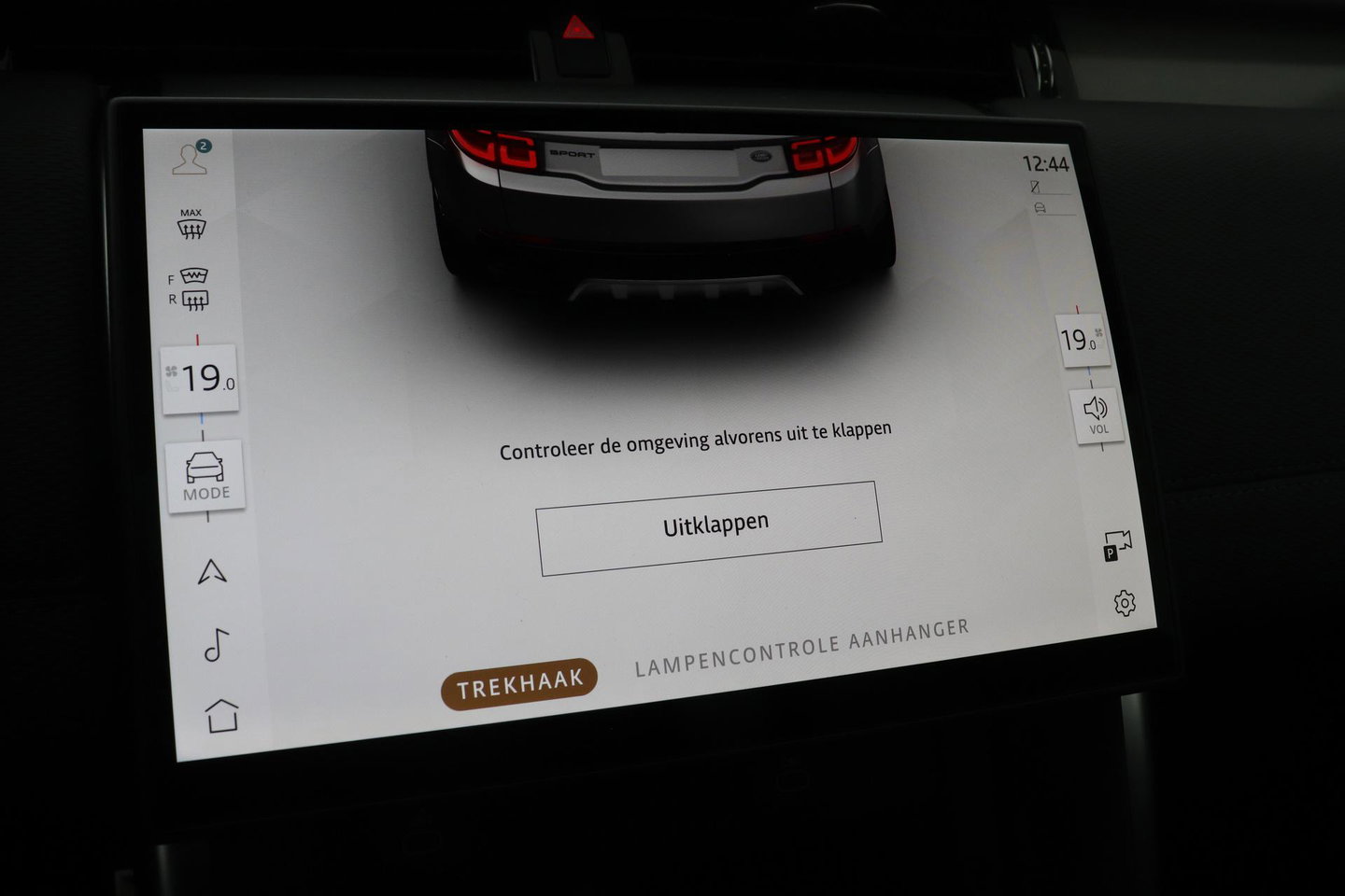 Land Rover Discovery Sport P270e PHEV Dynamic SE | NIEUW! | Panoramadak | Trekhaak | ACC | Meridian | Stoel+Stuurverwarming