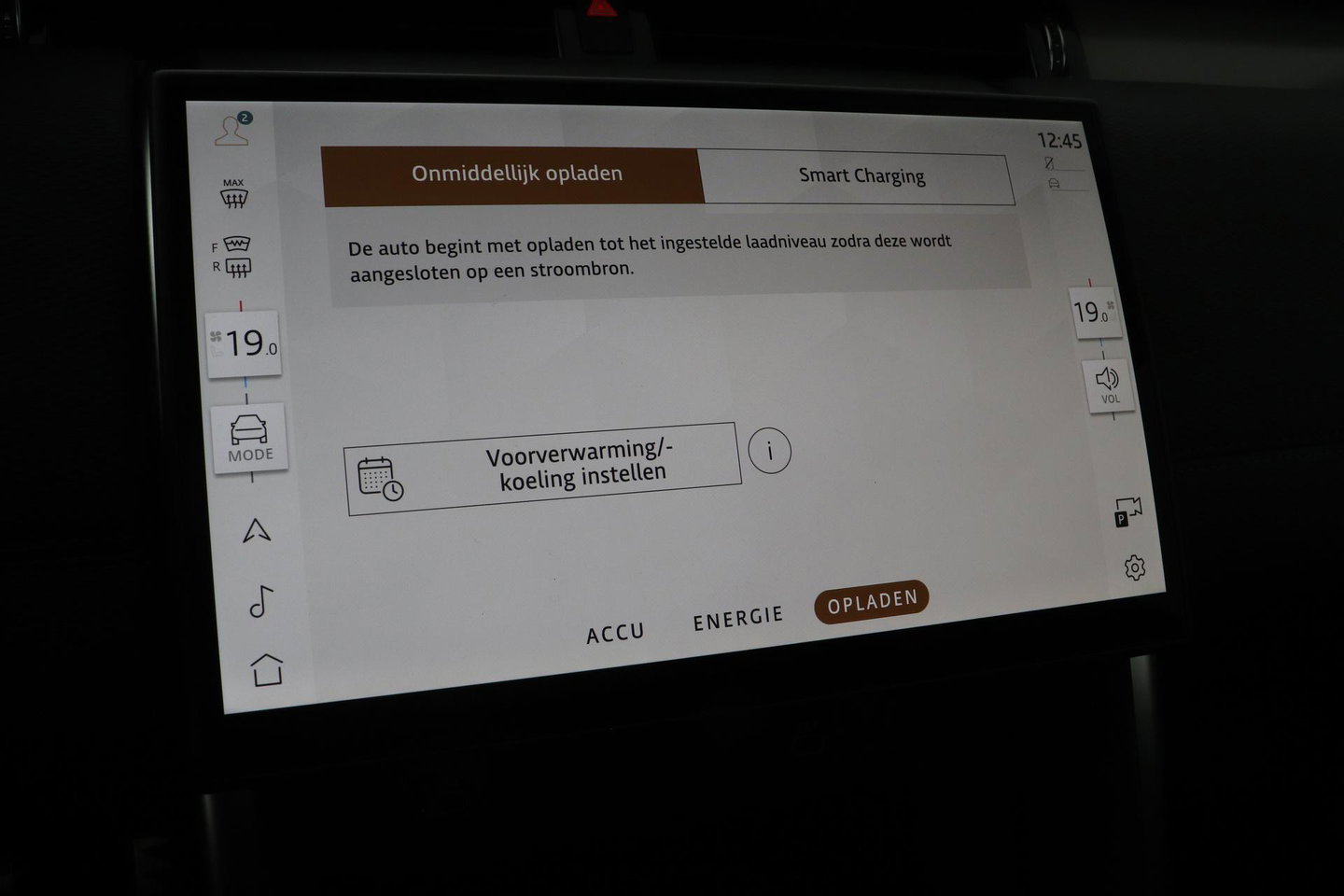 Land Rover Discovery Sport P270e PHEV Dynamic SE | NIEUW! | Panoramadak | Trekhaak | ACC | Meridian | Stoel+Stuurverwarming
