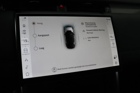Land Rover Discovery Sport P270e PHEV Dynamic SE | NIEUW! | Panoramadak | Trekhaak | ACC | Meridian | Stoel+Stuurverwarming