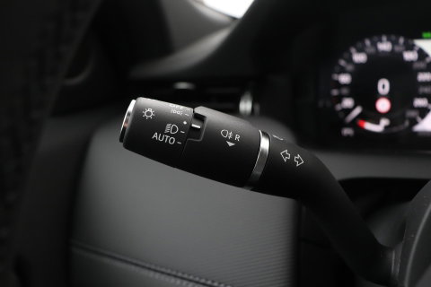Land Rover Discovery Sport P270e PHEV Dynamic SE | NIEUW! | Panoramadak | Trekhaak | ACC | Meridian | Stoel+Stuurverwarming
