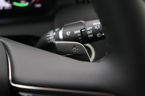 Land Rover Discovery Sport P270e PHEV Dynamic SE | NIEUW! | Panoramadak | Trekhaak | ACC | Meridian | Stoel+Stuurverwarming