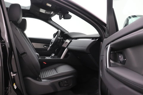 Land Rover Discovery Sport P270e PHEV Dynamic SE | NIEUW! | Panoramadak | Trekhaak | ACC | Meridian | Stoel+Stuurverwarming
