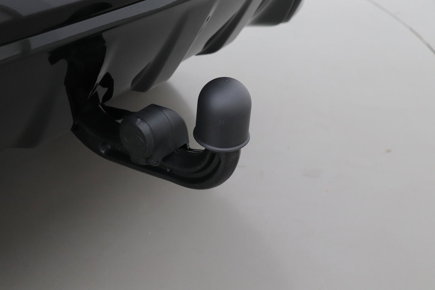 Land Rover Discovery Sport P270e PHEV Dynamic SE | NIEUW! | Panoramadak | Trekhaak | ACC | Meridian | Stoel+Stuurverwarming