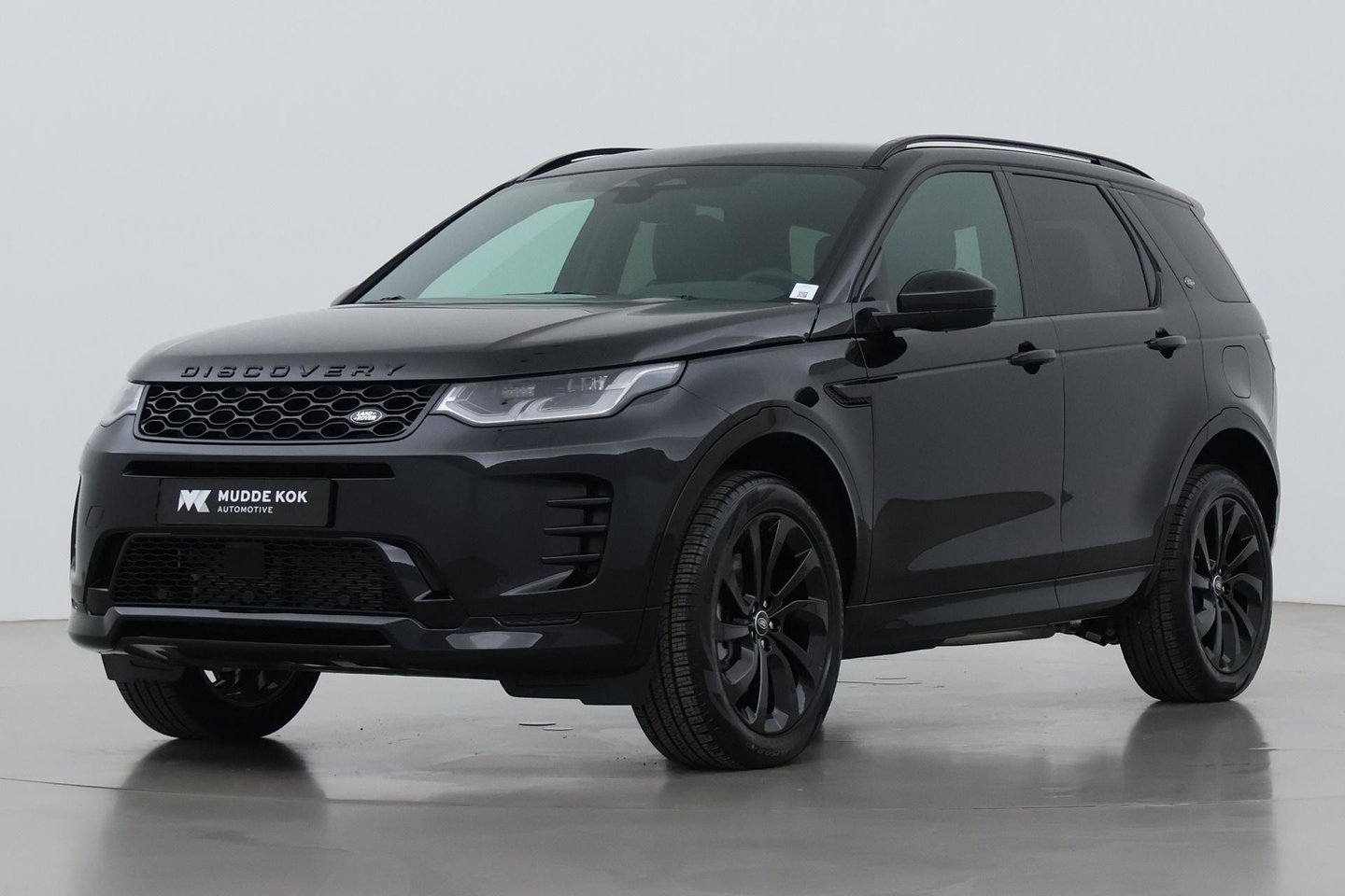 Land Rover Discovery Sport P270e PHEV Dynamic SE | NIEUW! | Panoramadak | Trekhaak | ACC | Meridian | Stoel+Stuurverwarming