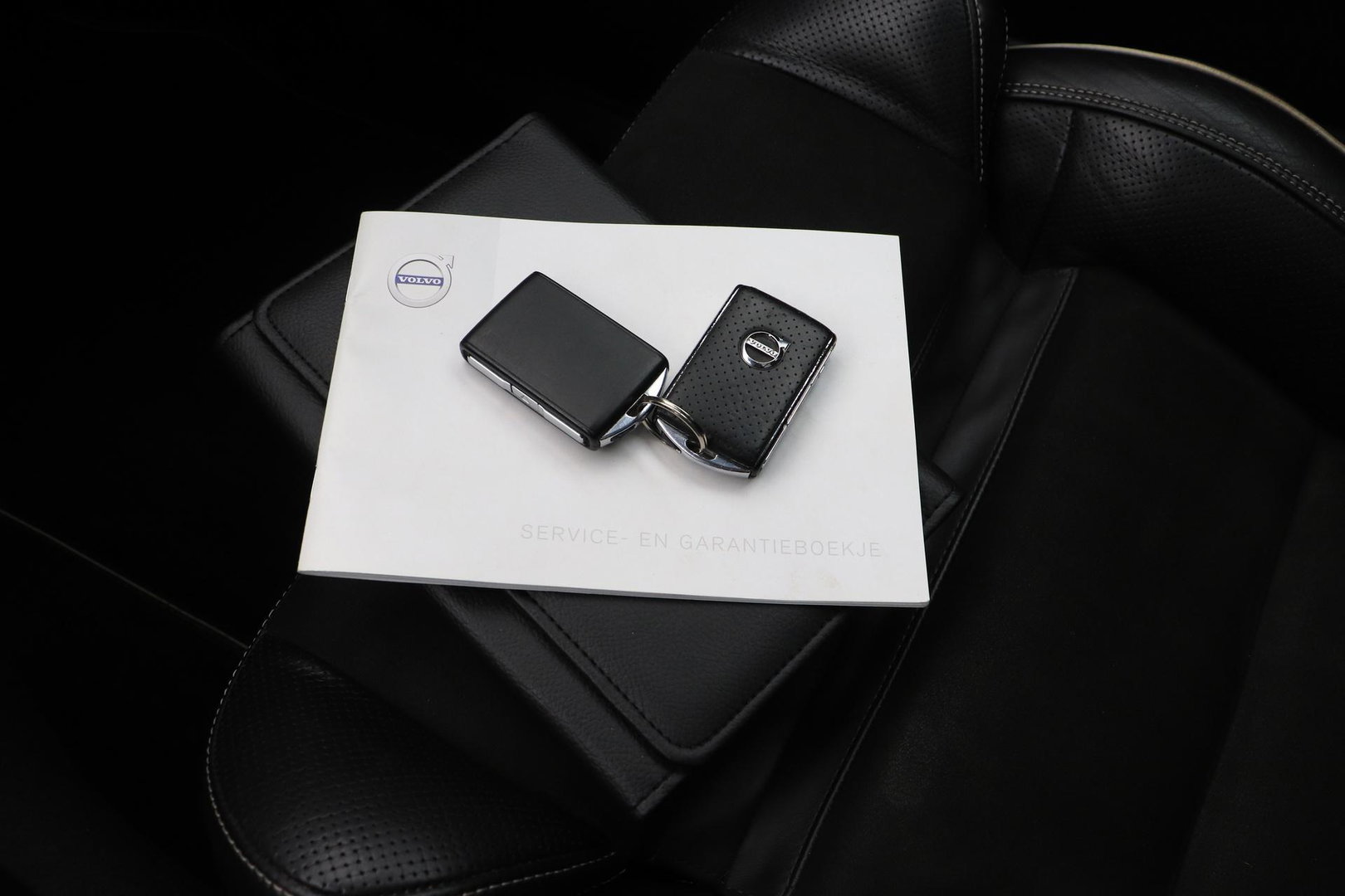 Volvo XC90 T8 Twin Engine R-Design | 7P | ACC | Panoramadak | Bowers&Wilkins | 360° Camera | Head-Up | Trekhaak