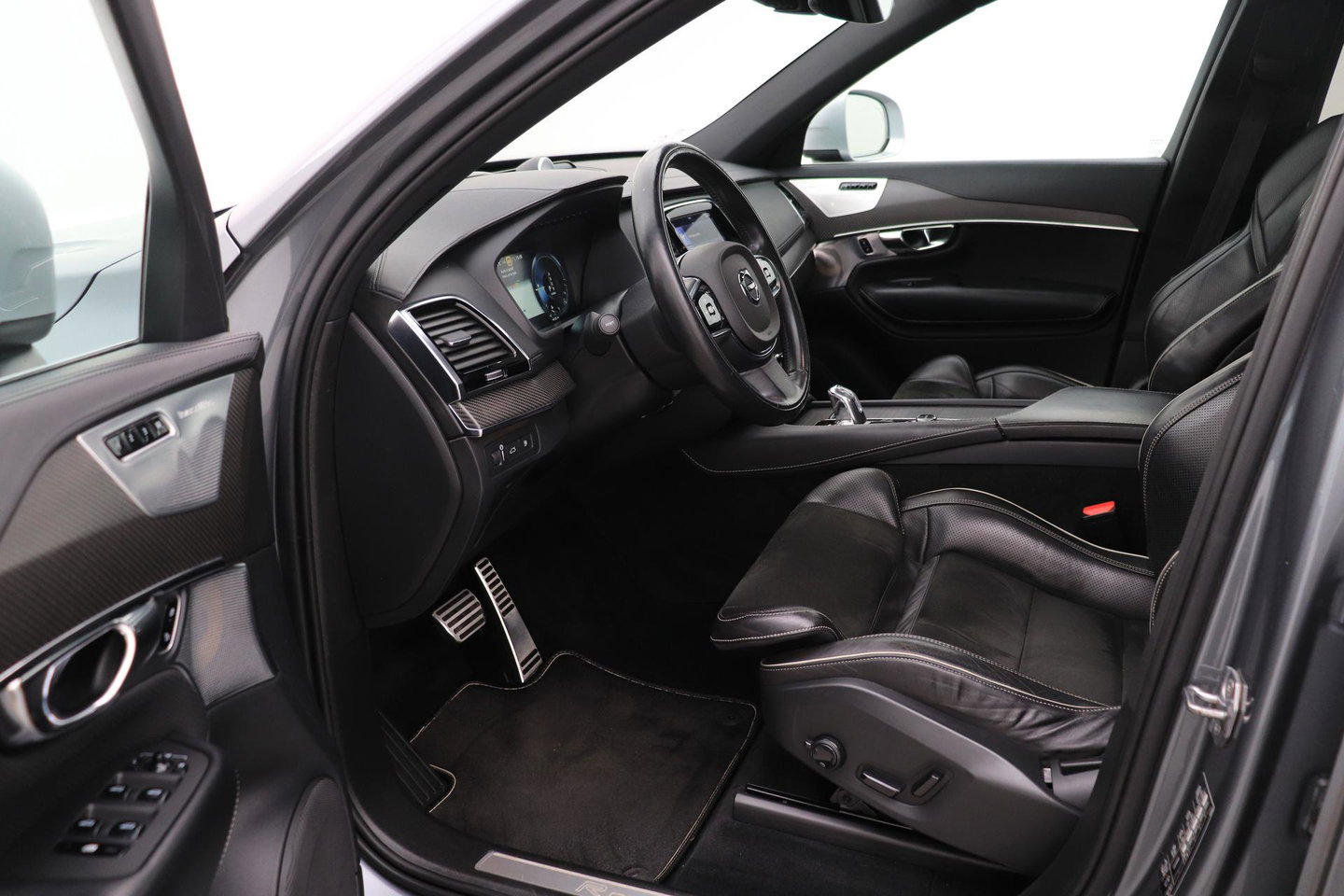 Volvo XC90 T8 Twin Engine R-Design | 7P | ACC | Panoramadak | Bowers&Wilkins | 360° Camera | Head-Up | Trekhaak